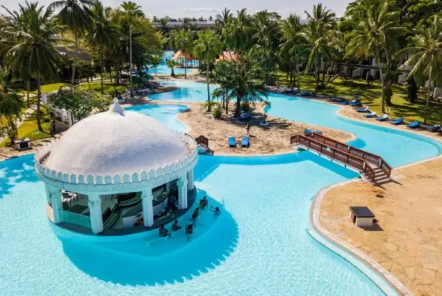 Southern Palms Beach Resort
