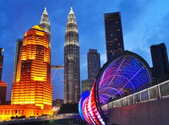 Dubai Delight Escape Package luxury Dubai holiday city skyline